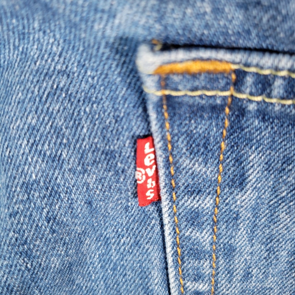 Levi's 505 Regular Fit Jeans Mens 38x30 Blue Medium Wash Straight Leg Denim - Picture 16 of 16